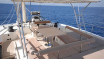 MOONSTONE Flybridge